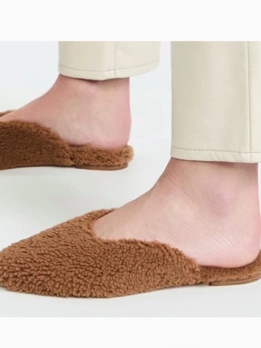 SLEEPER Brown Shearling Slippers Size 42